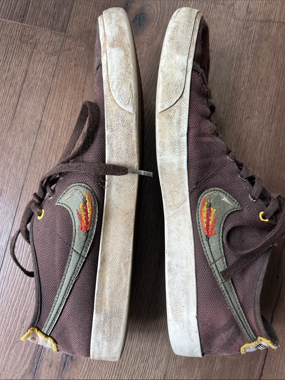 Nike SB Daan Vanderlinden Brown Canvas Skate Shoes with Olive Accent !! Size 11